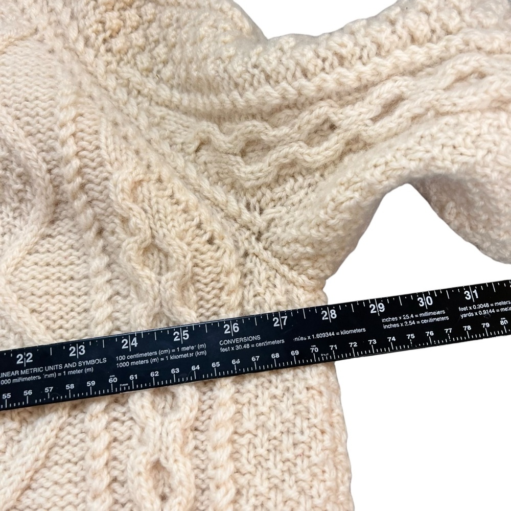 Vintage Hamdmade Cream Wool Sweater hand knitted by Sandy McPherson Loch Lamond - Picture 5 of 7